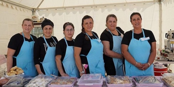 29. Gemlik Zeytini Festivali’nde hem üreticiler hem de kadın girişimciler meydandaki yerini aldı
