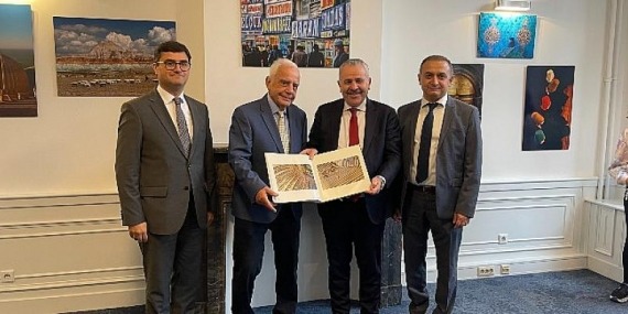 Amsterdam’da Türkiye’nin Tarihî ve Kültürel Dokusu Sergilendi