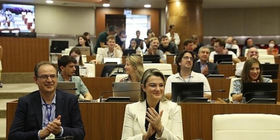 Antalya Büyükşehir akıllı şehir uygulamalarını destekliyor