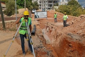 asat-alanyadaki-alt-yapi-yatirimlarini-surduruyor.jpg