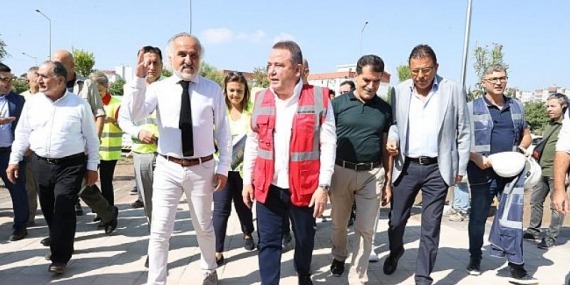 Başkan Böcek Güneş Mahallesi Kentsel Dönüşüm Projesi’ni inceledi