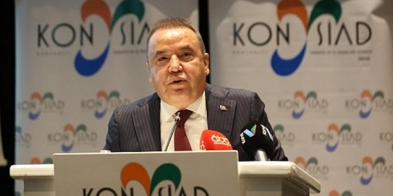 Başkan Böcek KONYSİAD’ın konuğu oldu