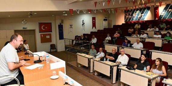 Başkan Gümrükçü Şantiye Şefleriyle Buluştu