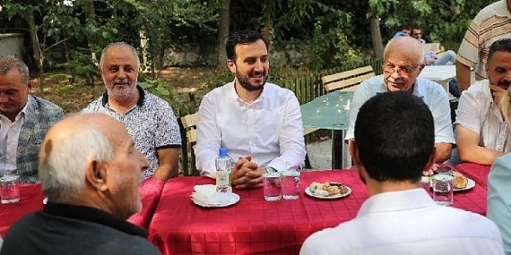 Başkan Özdemir Büyükçekmeceliler ile buluştu