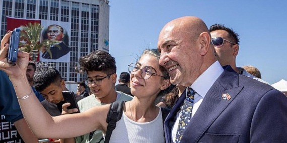 Başkan Soyer: Cumhuriyet’in ikinci yüzyılında el ele daha güzel bir memleket inşa edeceğiz