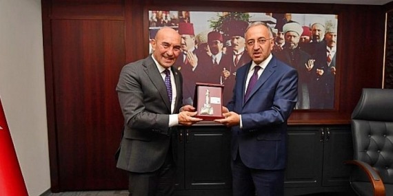 Başkan Soyer’den müftülüğe hayırlı olsun ziyareti