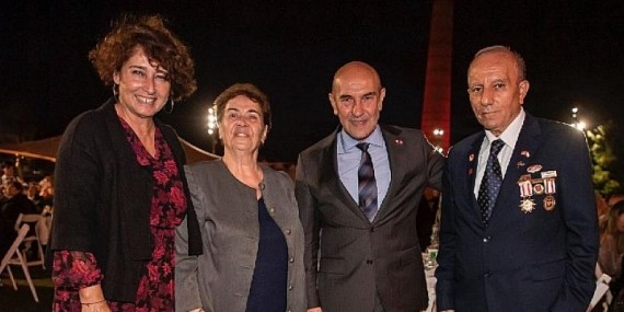 Bu vatanı ve cumhuriyetimizi ilelebet yaşatacağız