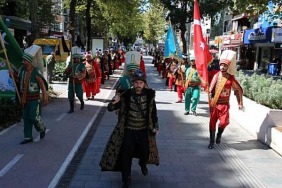 cumhuriyet-bulvarinda-mehter-coskusu.jpg