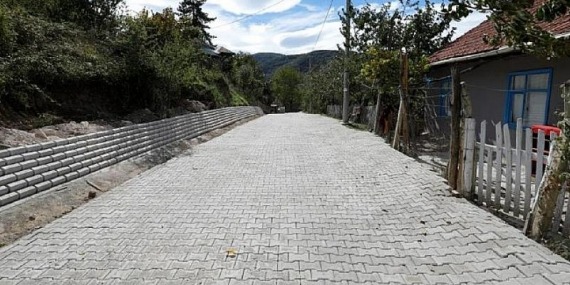 Eski Bahçekaya Yeni Meydan Ve Mahalle Konağına Kavuştu