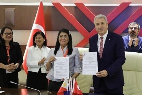 eu-ile-filipinlerden-7-universite-arasinda-akademik-is-birligi-protokolu-imzalandi.jpg