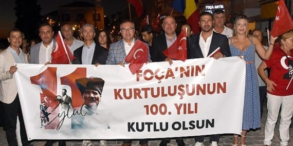 Foça’da Kurtuluşun 100. Yılı Coşkusu