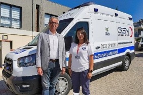 gaziemirin-ilk-kadin-ambulans-soforu-hazal-sert.jpg