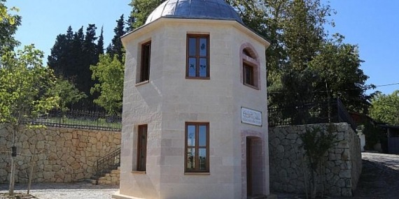 Gölcük’ün Adını Sanat Tarihine Yazdıracak Sultan Baba Mescidi Tamamlandı