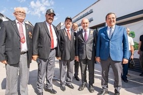 izmir-buyuksehir-belediyesinden-sehit-yakinlari-ve-gazilere-hizmet.jpg