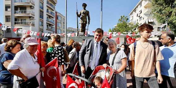 Karşıyaka’da 9 Eylül Törenlerle Kutlandı