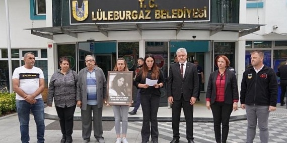 Katledilen İlknur’u arkadaşları doğum gününde unutmadı
