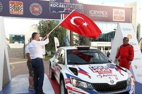 kocaeli-rallisi-icin-start-verildi.jpg