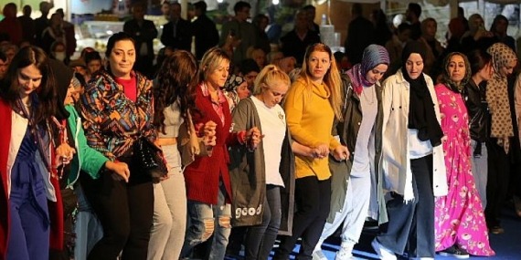 Küçükçekmece’deki Trabzon Günleri Binlerce İstanbulluyu Ağırladı