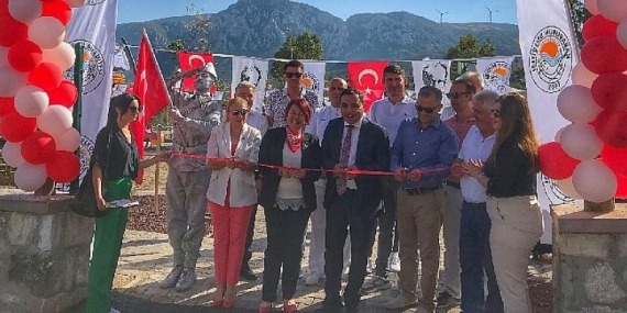 Kurtuluş coşkusu, “Demokrasi” ile taçlandı