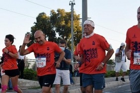 kurtulusun-100-yilinda-izmir-maratonuna-rekor-basvuru.jpg