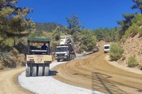 mugla-buyuksehir-datca-yakada-asfalt-calismasini-tamamladi.jpg