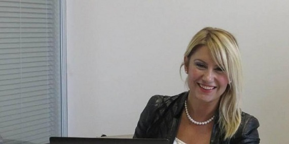 Oya Pardak Kanal Ege Televizyonu’nun Genel Yayın Yönetmeni oldu.