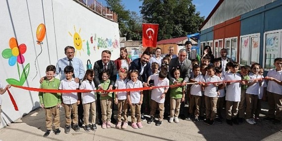 Plastik Atıklar Şimdi De Trabzon’da Oyun Parkına Dönüştü