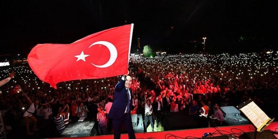 Şimdi İzmir zamanı