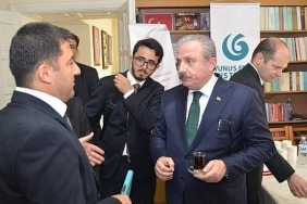 tbmm-baskani-mustafa-sentop-komrat-yunus-emre-enstitusunu-ziyaret-etti.jpg