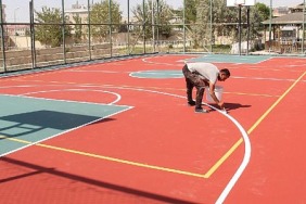 van-buyuksehir-okul-bahcelerine-spor-sahalari-yapiyor.jpg