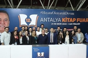 12-antalya-kitap-fuari-rekor-ziyaretci-ile-sona-erdi.jpg