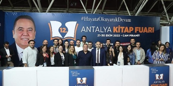 12. Antalya Kitap Fuarı rekor ziyaretçi ile sona erdi