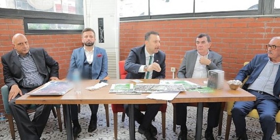 AK Parti İzmir Milletvekili Mahmut Atilla Kaya, Buca’da muhtarlarla buluştu