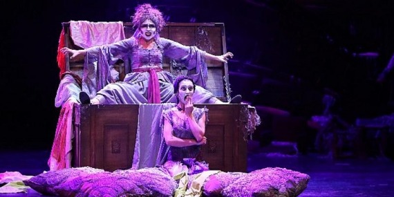 Antalya Şehir Tiyatroları Doğu Garajı sahnesi açıldı