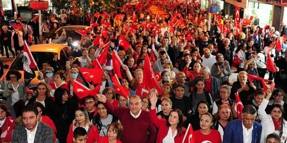 Balçova’da Cumhuriyet Geleneği Bozulmadı