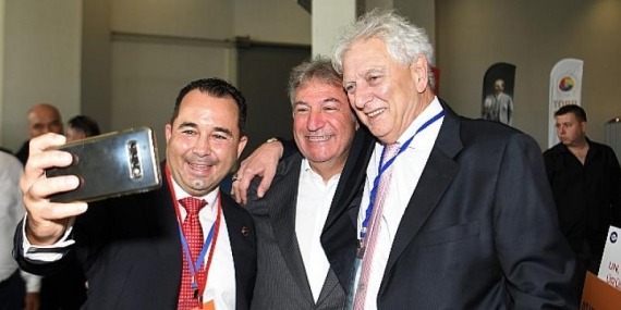 Başkan İduğ, EBSO seçimlerinde üyelerle buluştu