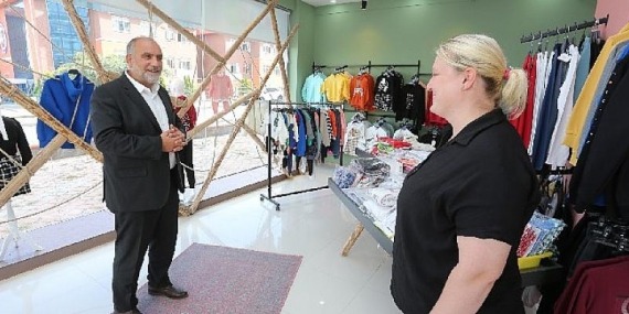 Başkan Sandıkçı, “Esnafımızın yanındayız”