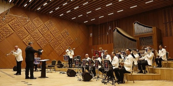 Başkent Kültür Yolu Festivali’nde Deniz Yıldızları Caz Orkestrası’nı Ağırladı