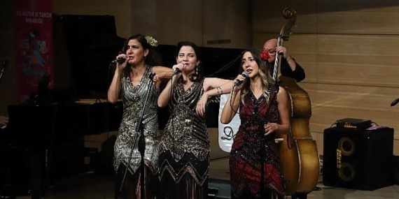 Başkent Kültür Yolu Festivali’nde Tuluyhan Uğurlu’dan Unutulmaz Bir Konser