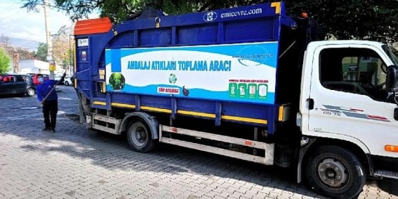 Bayraklı Belediyesinden geri dönüşüme büyük destek