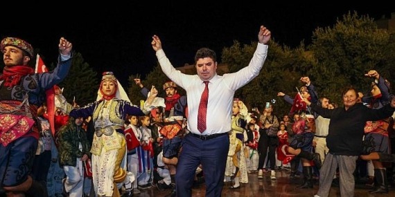 Buca’da 29 Ekim Coşkusu