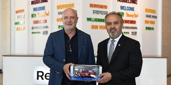 Bursa Büyükşehir Belediye Başkanı Alinur Aktaş, Oyak Renault’yu Ziyaret Etti