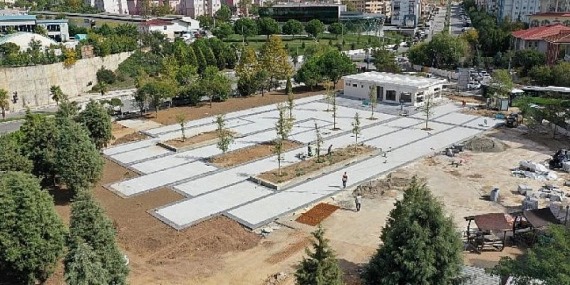 Çayırova Cumhuriyet Mahallesi Parkı’nda sona doğru