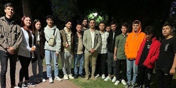 CHP İzmir 1. Bölge Milletvekili Aday Adayı Kazım Yevimli’nin gençlerle buluşması