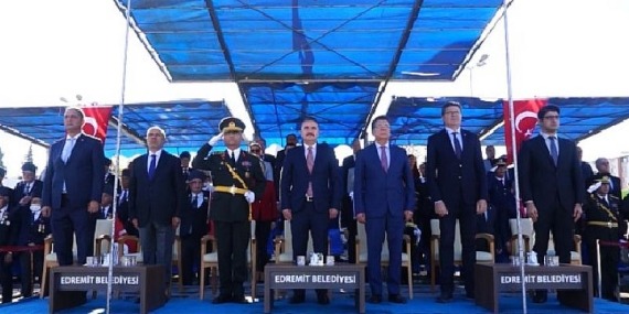 Edremit’te Cumhuriyet coşkusu