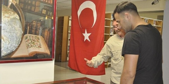Ege’de “Cumhuriyet ve Atatürk Günleri Kitap Sergisi” açıldı