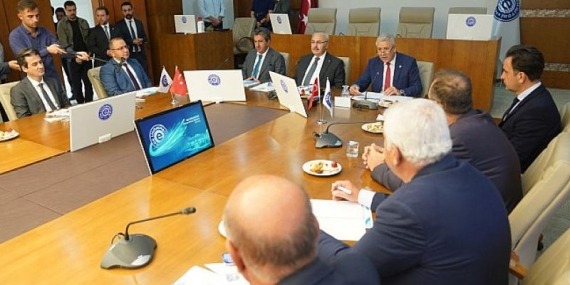 EÜ Danışma Kurulu, İzmir Valisi Yavuz Selim Köşger’in başkanlığında toplandı