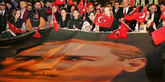 Gölcük’te Cumhuriyet Coşkusu Muhteşemdi