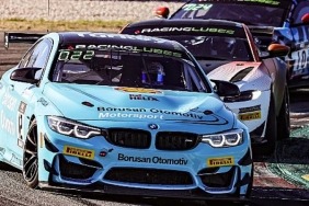gt4-avrupa-serisi-son-ayaginda-borusan-otomotiv-motorsport-ruzgari-esti.jpg