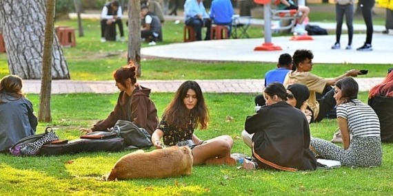 İzmir Büyükşehir Belediyesi gençleri Buca’da buluşturdu